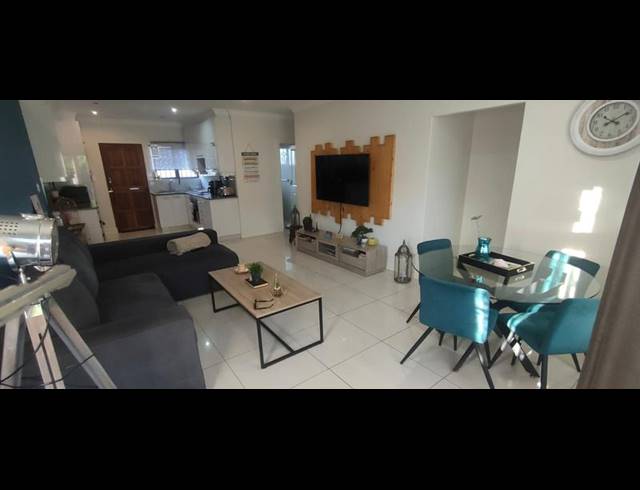 3 BEDROOM SIMPLEX FOR SALE IN HILLARY